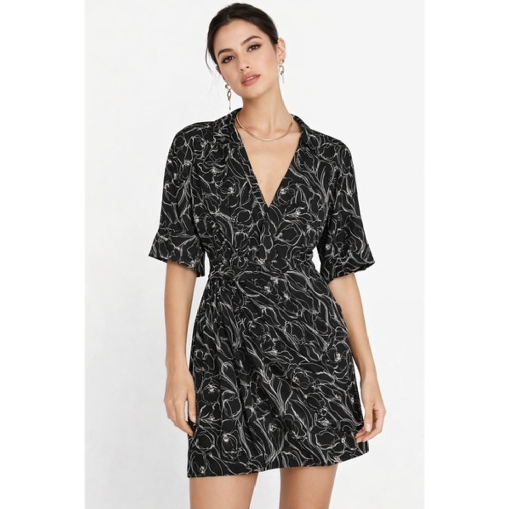 Greylin Amy Draped Over Collared Short Dress Black White Floral Size S NWT